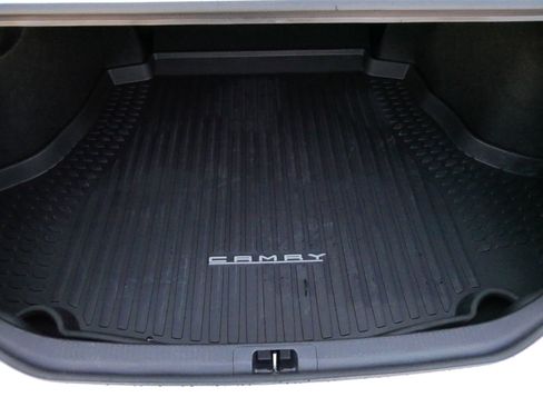 Certified 2025 Toyota Camry SE FWD image 18