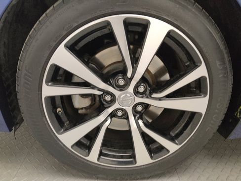 Used 2018 Nissan Maxima 3.5 SV image 31