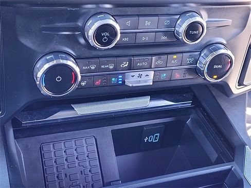 Used 2023 Ford F250 Lariat w/ Lariat Ultimate Package image 16