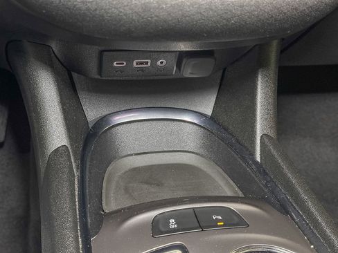 Used 2024 Chevrolet Malibu LT FWD image 38