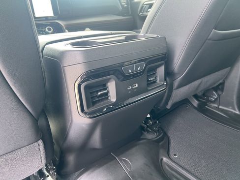 Used 2025 GMC Sierra 1500 AT4 w/ AT4 Premium Package image 22