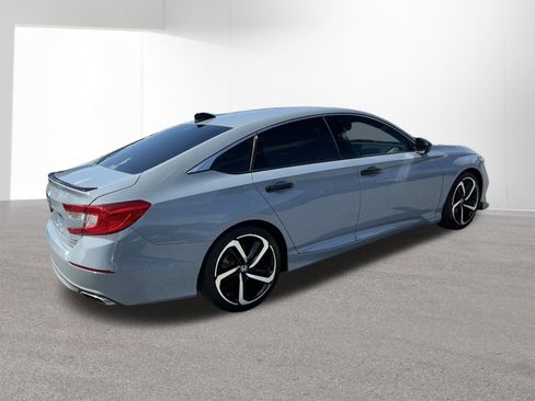 Used 2022 Honda Accord Sport image 3