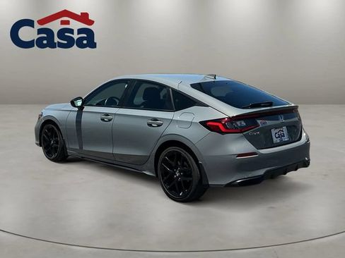 Used 2025 Honda Civic Sport image 4