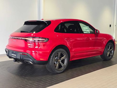 New 2026 Porsche Macan AWD/4WD image 7