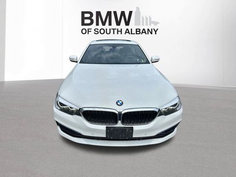 Used 2018 BMW 530i xDrive w/ Premium Package AWD/4WD image 8