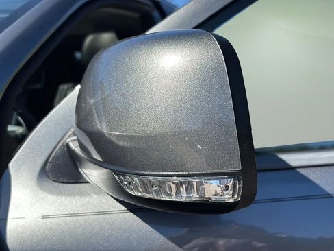 Used 2013 Dodge Durango Crew image 23