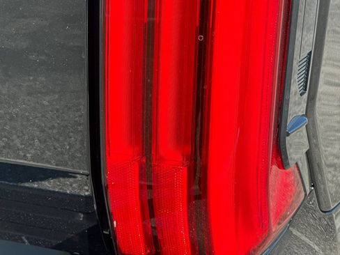 New 2026 Toyota Tundra Limited AWD/4WD image 32