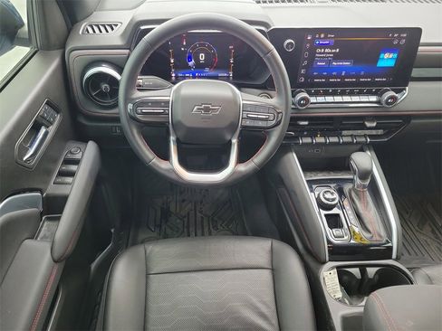 Used 2023 Chevrolet Colorado Z71 w/ Z71 Convenience Package 2 image 13