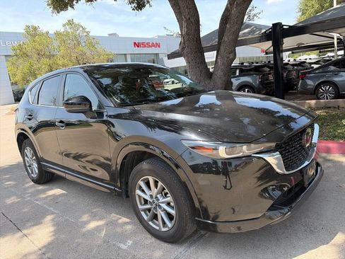 Used 2025 MAZDA CX-5 AWD 2.5 S w/ Preferred Package image 4