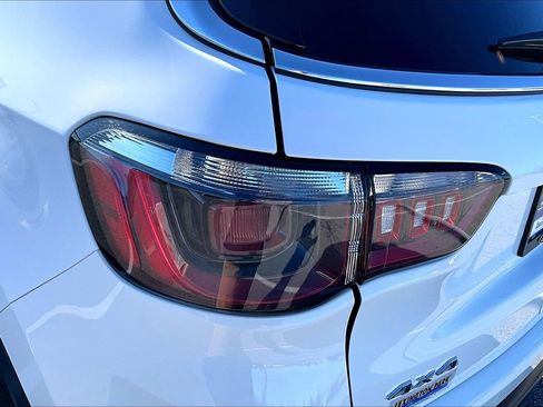 Used 2024 Jeep Compass Limited image 25