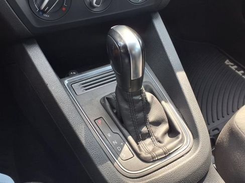 Used 2017 Volkswagen Jetta S FWD image 19