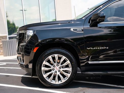 Used 2021 GMC Yukon SLT AWD/4WD image 22