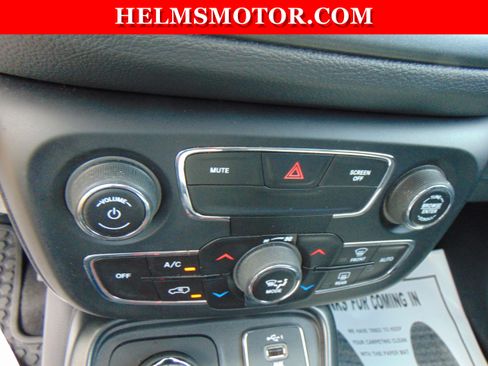 Certified 2019 Jeep Compass Trailhawk image 24