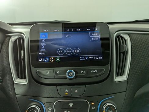 Used 2024 Chevrolet Malibu RS image 18