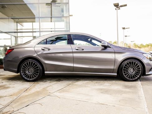 Used 2018 Mercedes-Benz CLA 250 w/ Premium Package image 6
