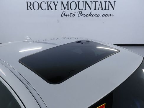 Used 2018 BMW 430i xDrive Coupe image 12