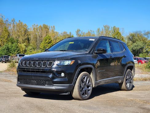 New 2026 Jeep Compass Limited image 12