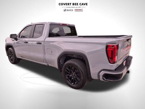 Used 2025 GMC Sierra 1500 Pro w/ Graphite Edition image 3