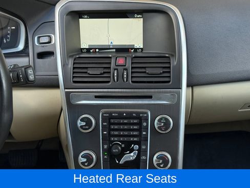 Used 2015 Volvo XC60 T5 AWD/4WD image 25
