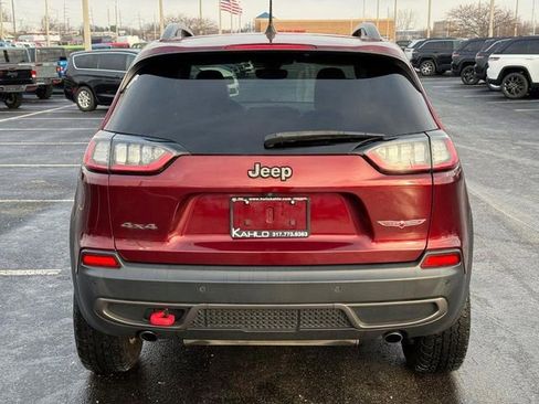Used 2019 Jeep Cherokee Trailhawk w/ Cold Weather Group image 4