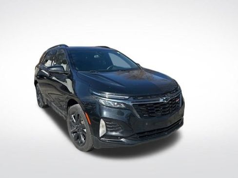 Used 2023 Chevrolet Equinox RS w/ LPO, Floor Liner Package image 8