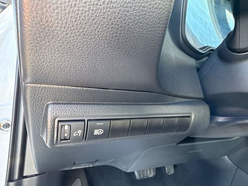Used 2024 Toyota Corolla LE image 19