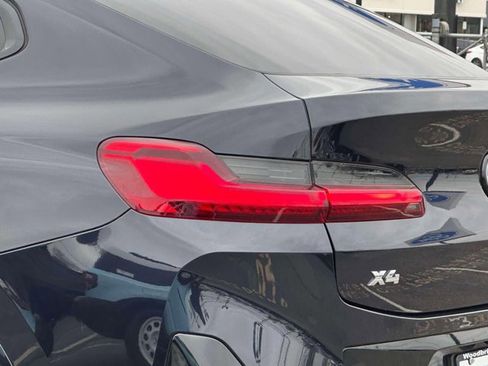 Used 2023 BMW X4 M40i w/ Premium Package image 9