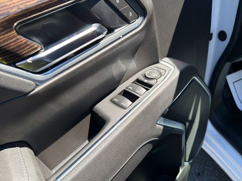 New 2026 GMC Sierra 1500 Elevation AWD/4WD image 12