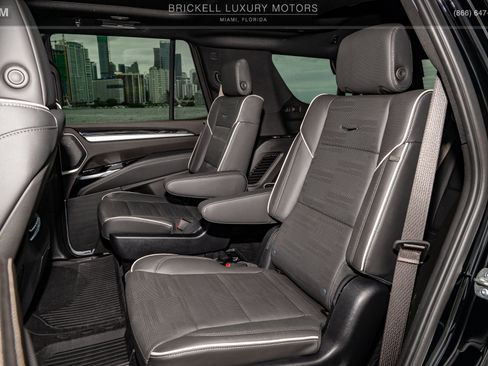 Used 2025 Cadillac Escalade Sport w/ LPO, ONYX Package AWD/4WD image 10