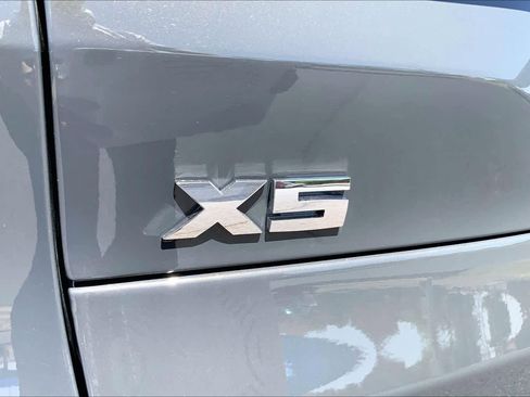 Used 2025 BMW X5 M60i AWD/4WD image 31