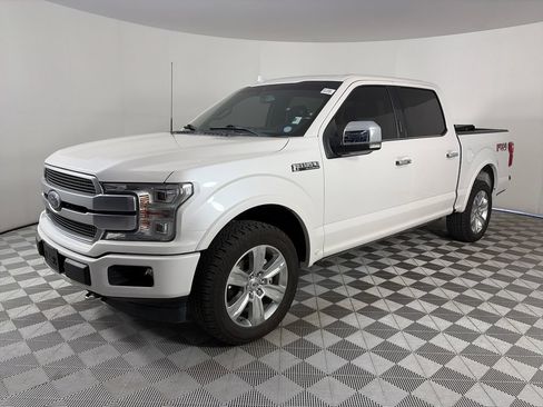 Certified 2018 Ford F150 Platinum w/ Equipment Group 701A Luxury AWD/4WD image 3