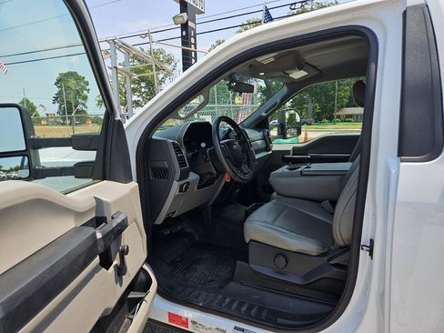 Used 2017 Ford F350 XL RWD image 23