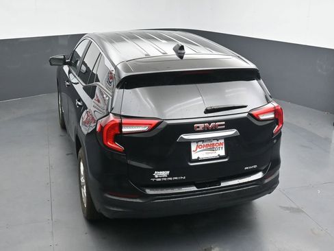 Used 2024 GMC Terrain SLE AWD/4WD image 30