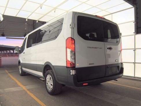 Used 2023 Ford Transit 350 XLT image 10