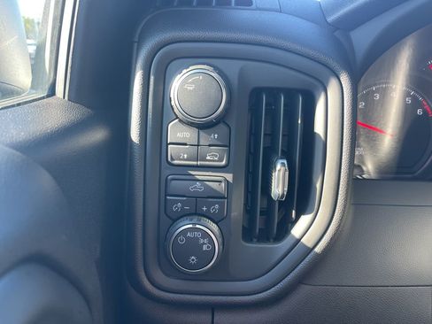 Used 2025 Chevrolet Silverado 1500 Custom w/ Turbomax Blackout Package AWD/4WD image 23