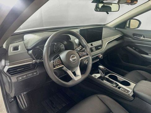 Certified 2025 Nissan Altima 2.5 SL AWD/4WD image 7