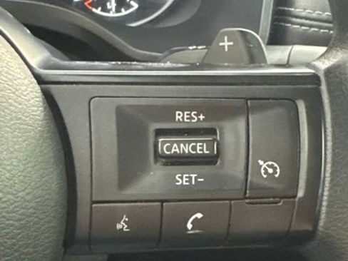 Certified 2022 Nissan Rogue S FWD image 2