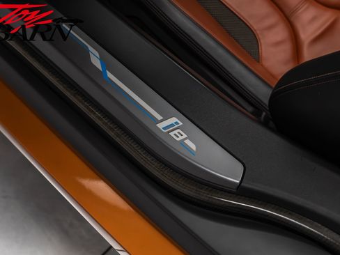 Used 2019 BMW i8 Roadster image 29