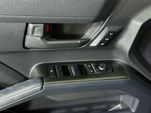 Certified 2026 Toyota 4Runner TRD Off-Road Premium AWD/4WD image 26