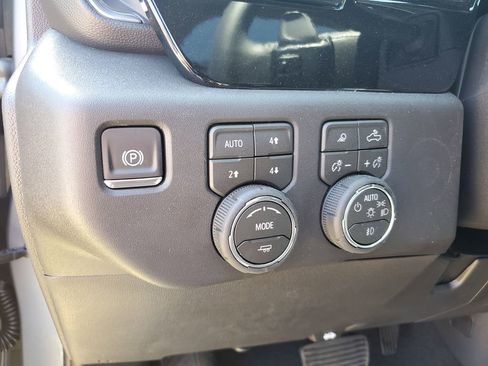 New 2026 Chevrolet Silverado 1500 LT Trail Boss w/ Safety Package AWD/4WD image 25