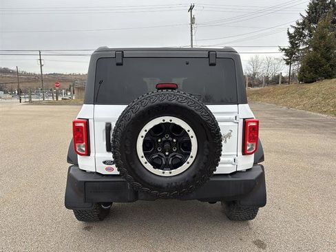 Certified 2023 Ford Bronco Big Bend w/ Sasquatch Package image 3