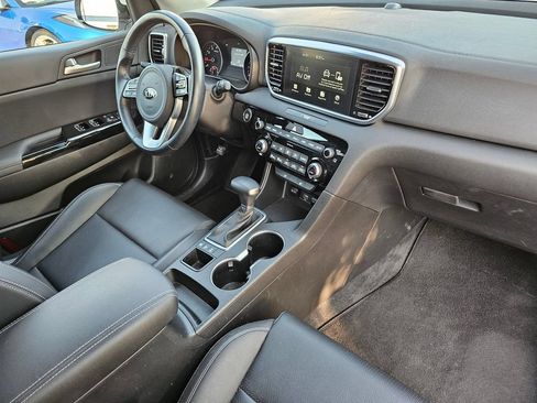 Used 2022 Kia Sportage EX AWD/4WD image 13
