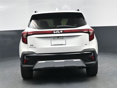 Used 2025 Kia Seltos SX w/ SX Sunroof Package image 13