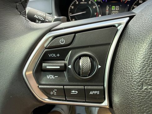 Used 2025 Acura RDX SH-AWD image 33