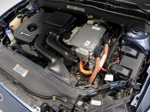 Certified 2019 Ford Fusion SEL FWD image 18