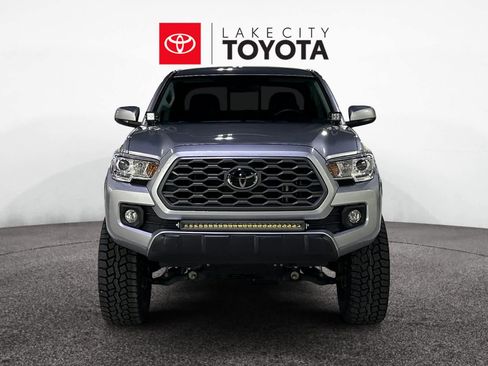 Used 2022 Toyota Tacoma SR AWD/4WD image 14