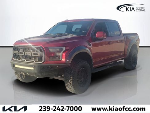 Used 2017 Ford F150 Raptor w/ Equipment Group 802A Luxury AWD/4WD image 3