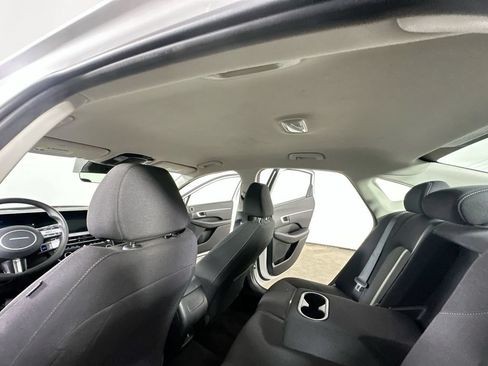 Used 2025 Hyundai Sonata SEL FWD image 12