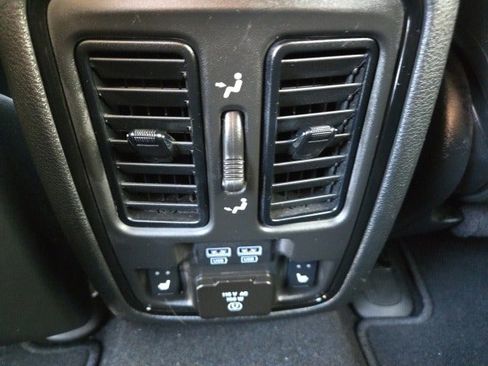 Used 2023 Dodge Durango Citadel image 11