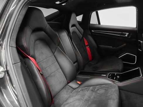 Certified 2023 Porsche Panamera GTS w/ Premium Package AWD/4WD image 27